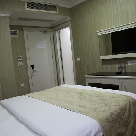 Ens Hotel Istanbul Eksteriør billede